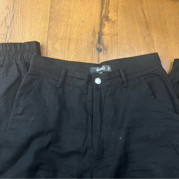 Missguided- Black Cargo Pants - Picture 6 of 6